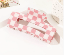 Load image into Gallery viewer, Checkerboard Hair Claw
